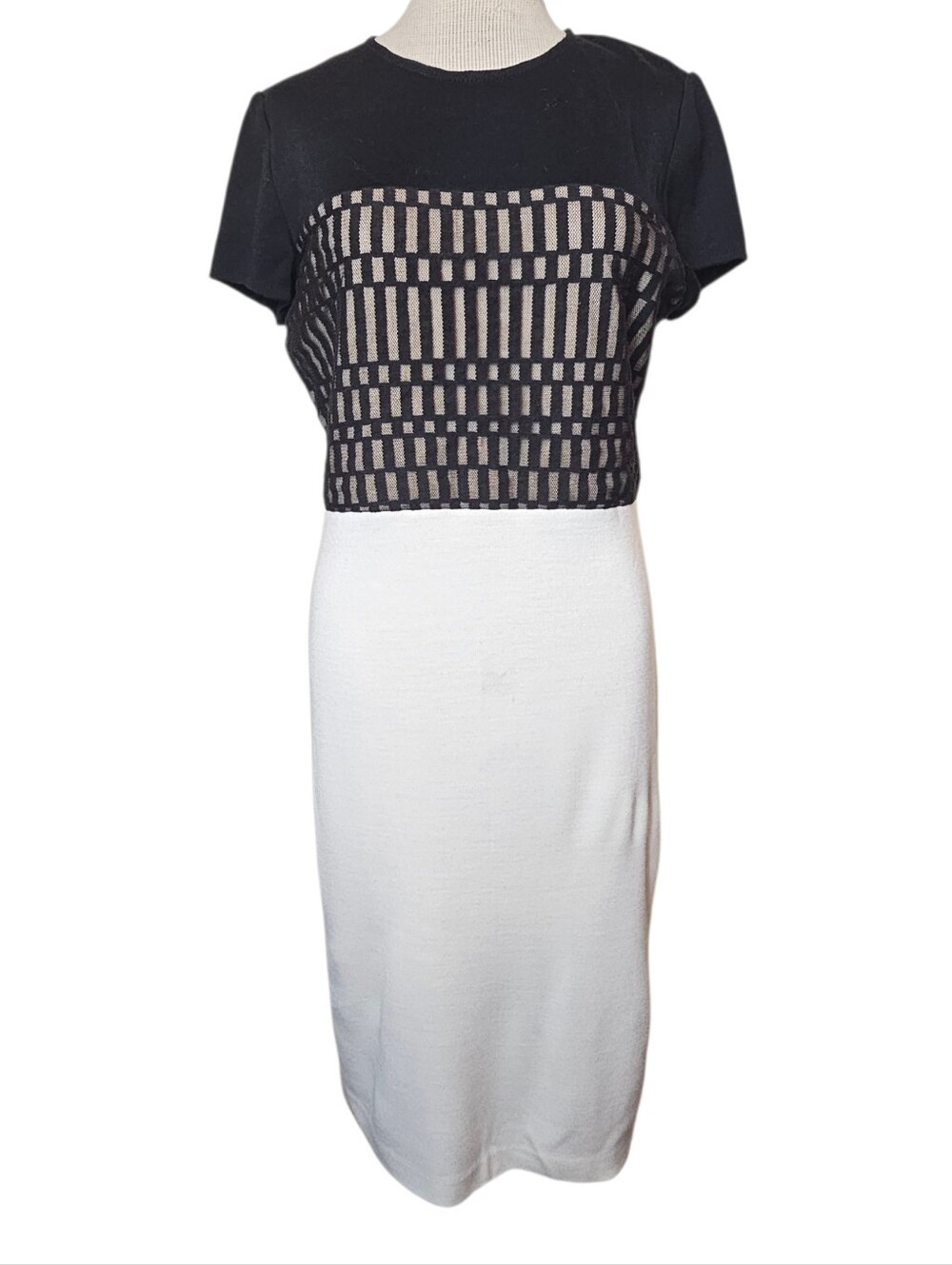 St. John Colorblock Knit Dress Size 8 Black Beige White Dog Show Outfit Luxury